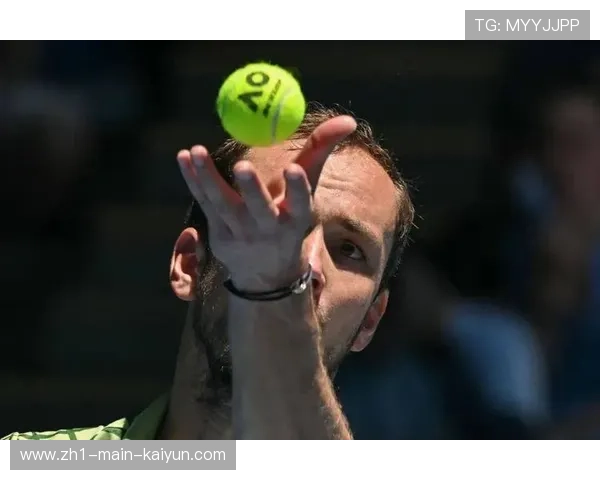 梅德维德夫向勒纳钱抛橄榄枝 两人将在印第安维尔斯配对双打 梅德维德夫向勒纳钱抛橄榄枝 两人将在印第安维尔斯配对双打